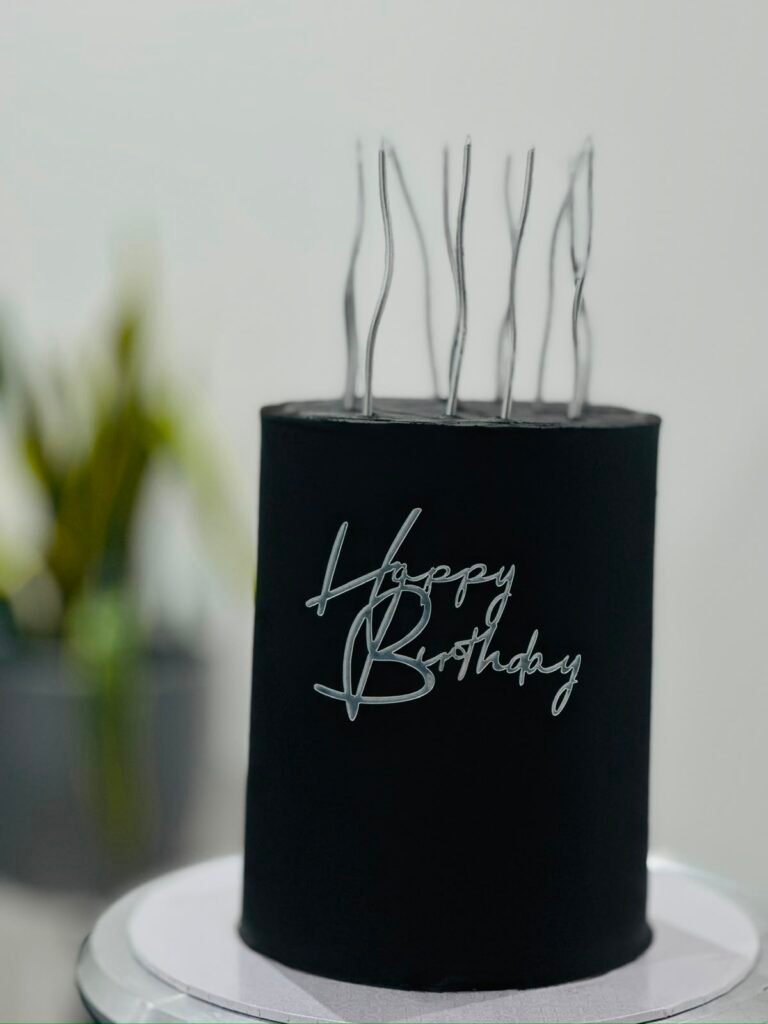 6 inches Swiss meringue buttercream