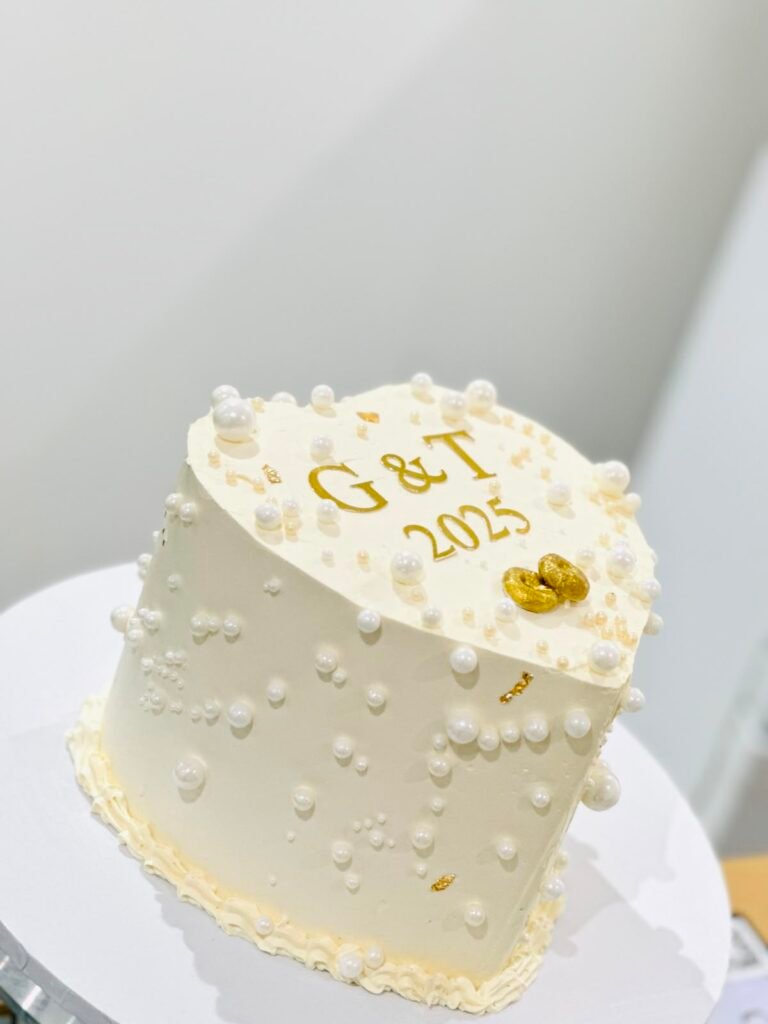 6 inch Heart shaped cake
