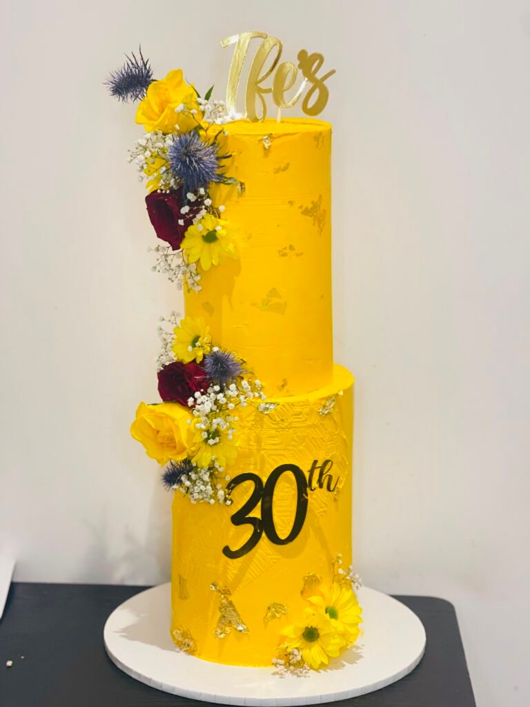 2 tier cake  5 inches and 7 inches